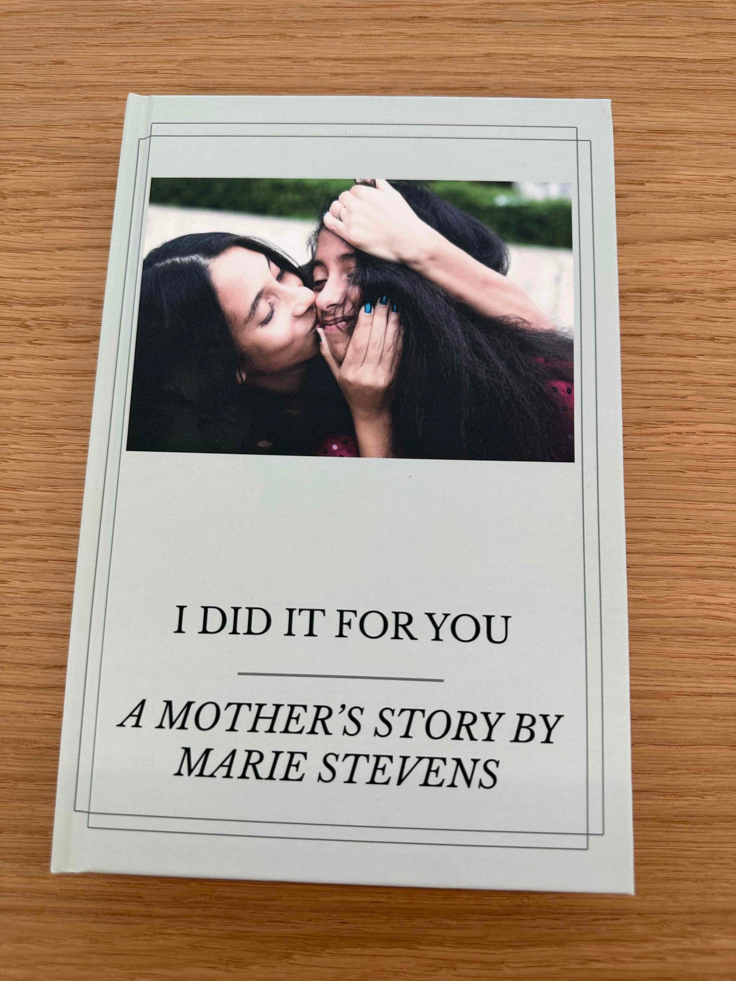 Memorygram Legacy Book: Easily Record Your Life Story