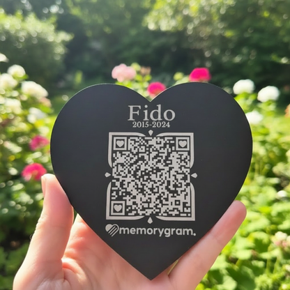 Memorygram QR Pet Medallion: Includes Virtual Memorial